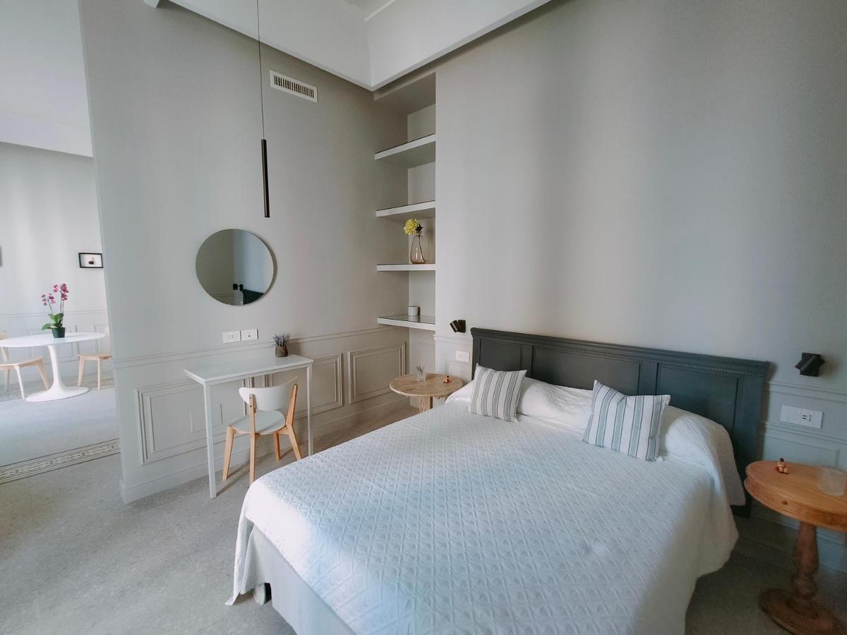 Maccus Suite Неаполь Экстерьер фото