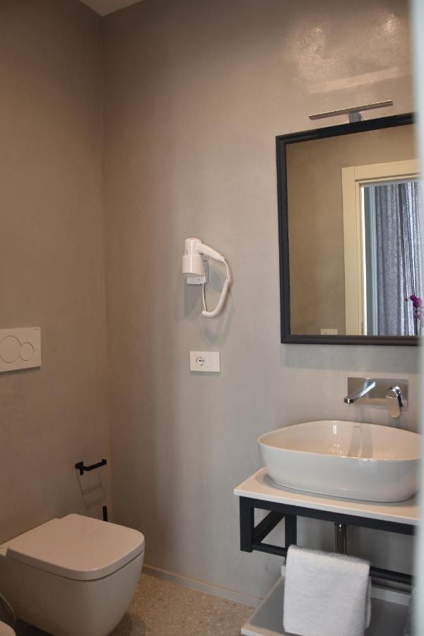 Maccus Suite Неаполь Экстерьер фото